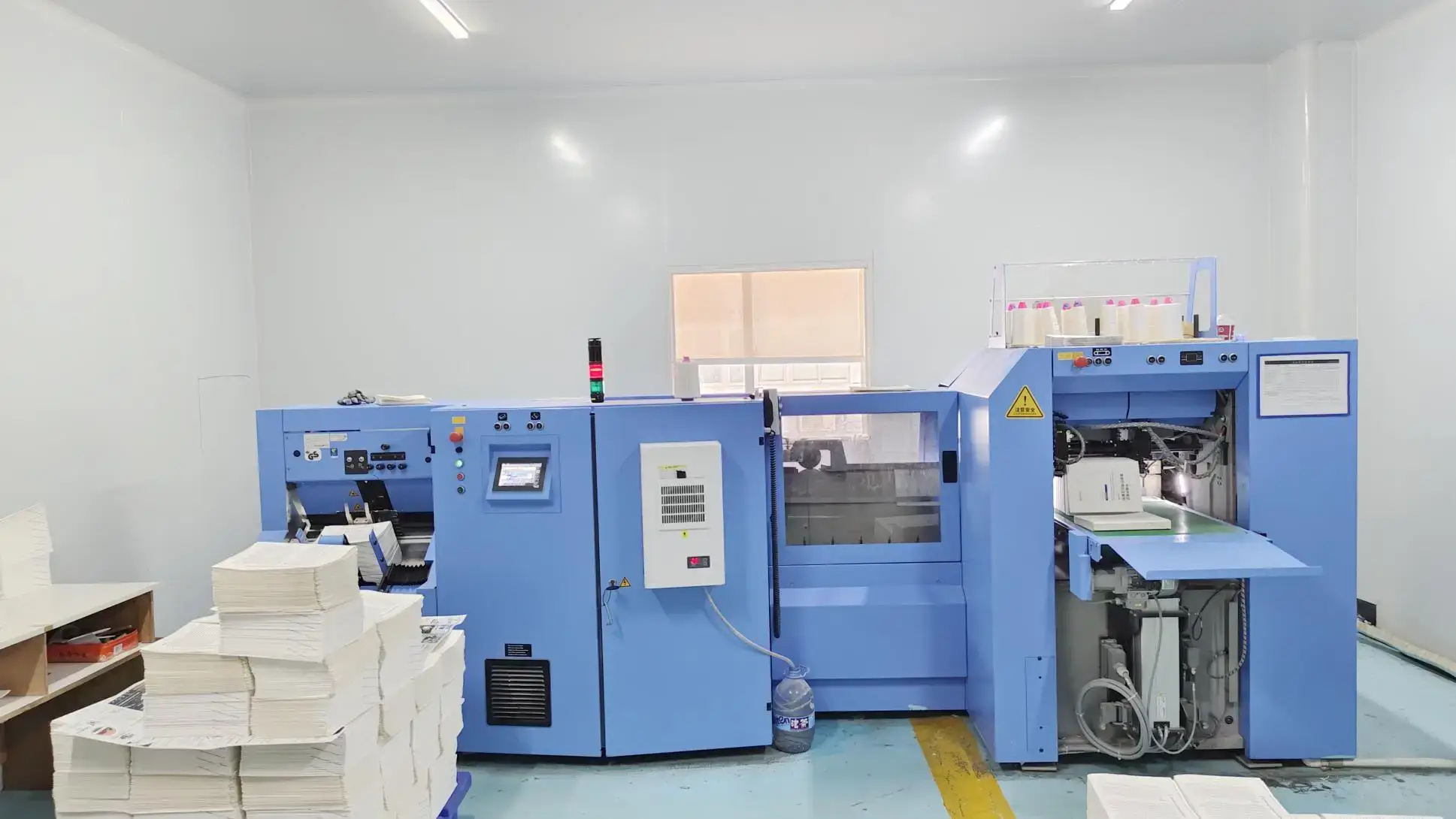Automatic finishing machine